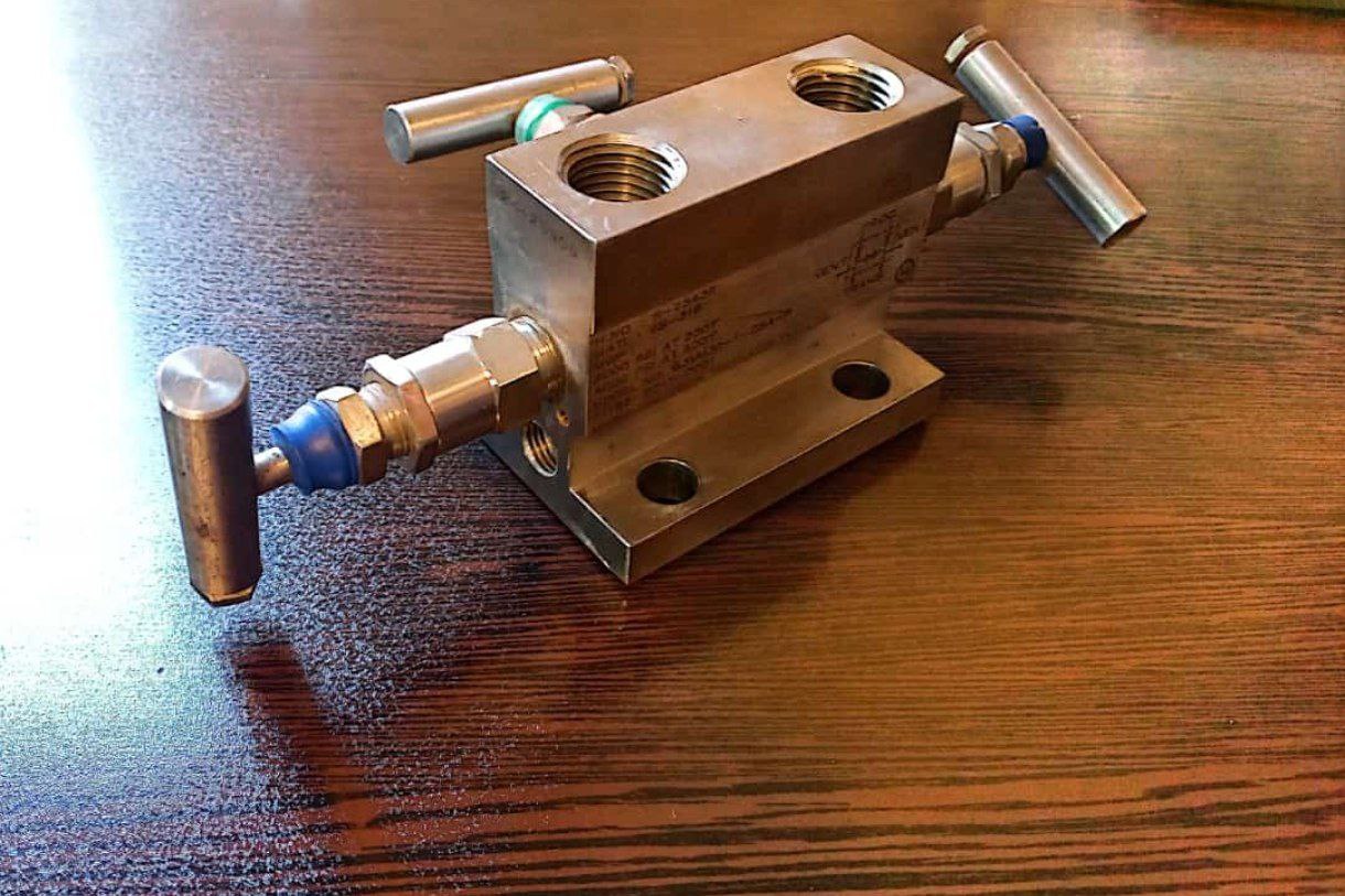 منیفولد فلنجی ویکا WIKA MANIFOLD FLANGED منیفولد فلنجی ویکا WIKA MANIFOLD FLANGED